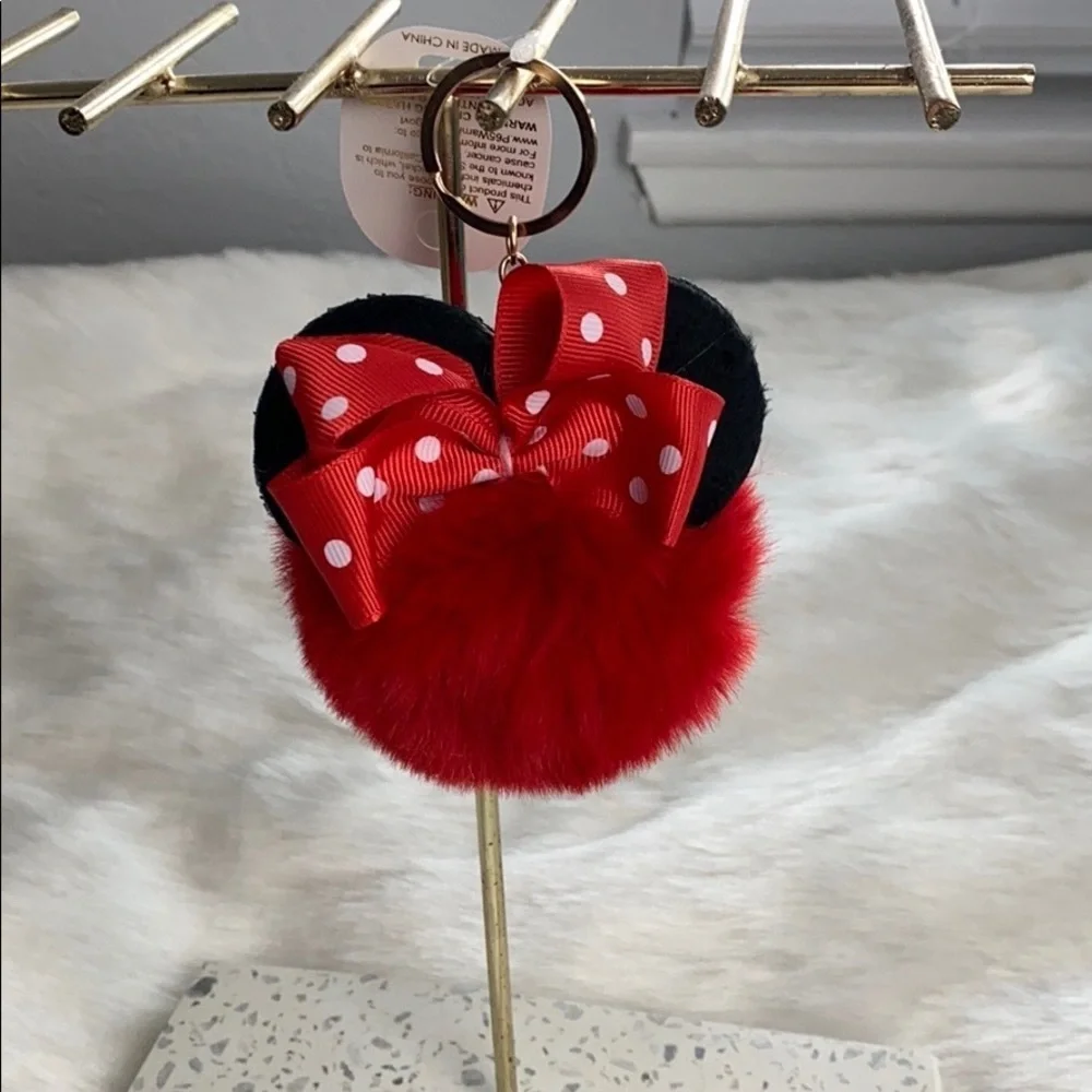 Mouse Ear Detailed Pom Pom Key Chain‎